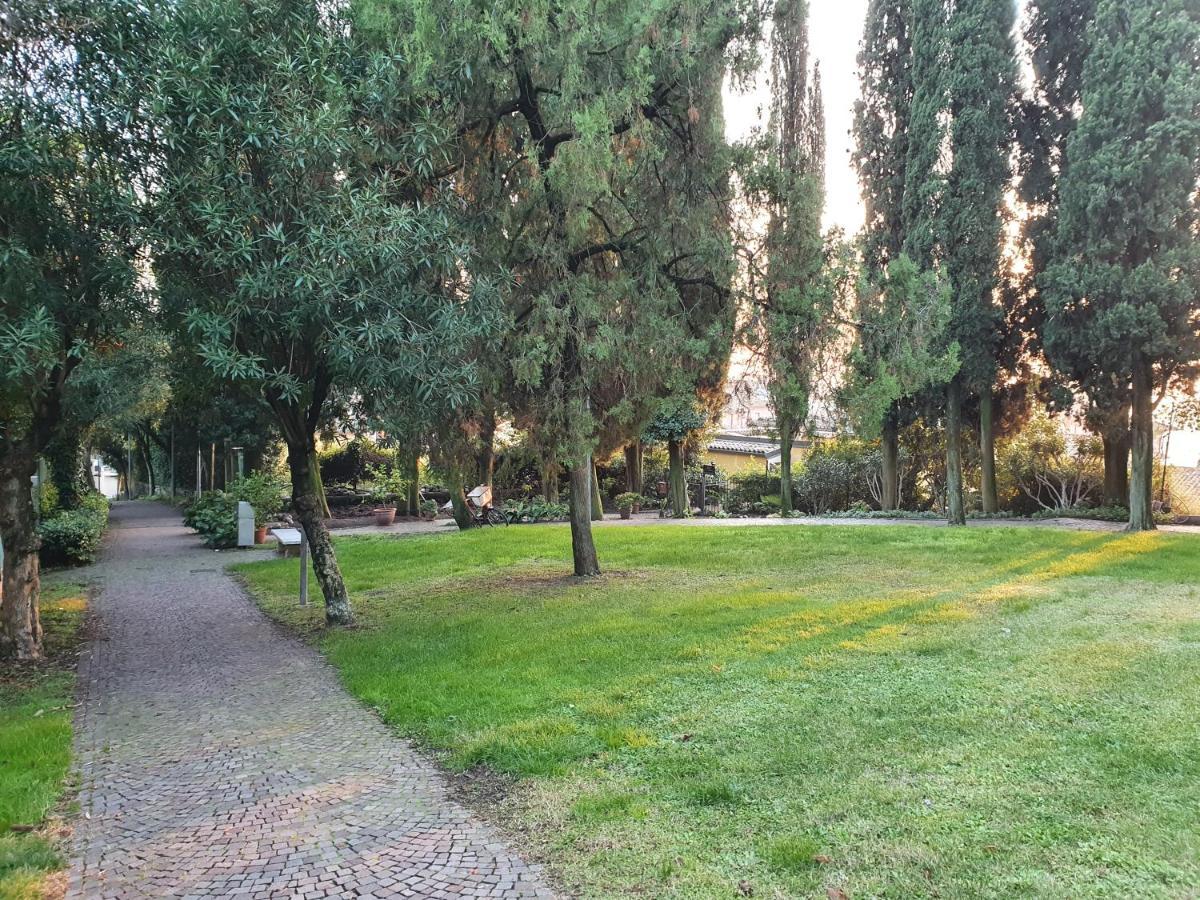 La Lampara Sirmione Kültér fotó
